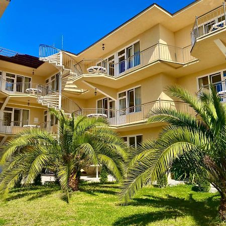 Mini Hotel Diva Alakhadzi Exteriér fotografie
