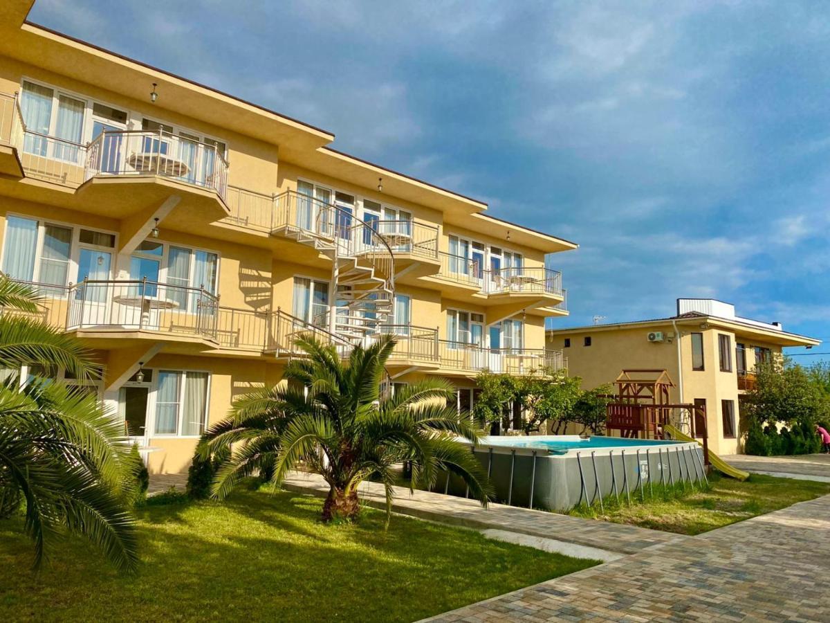 Mini Hotel Diva Alakhadzi Exteriér fotografie