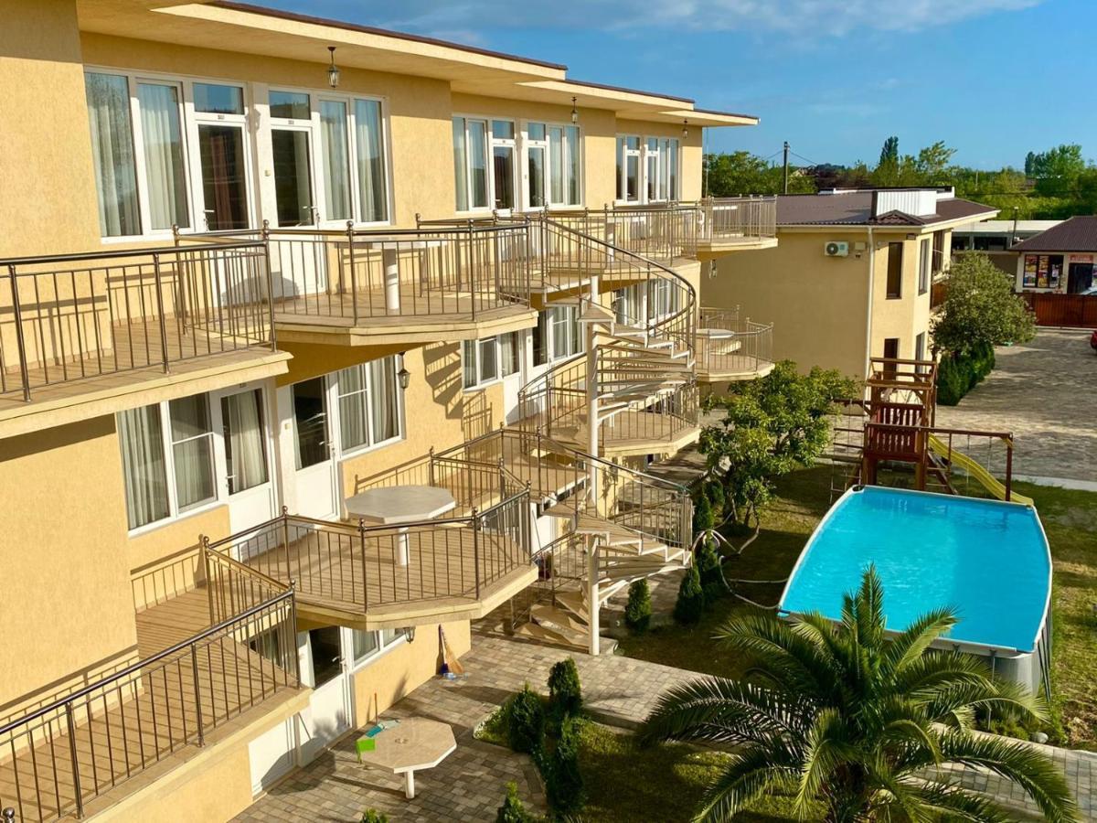 Mini Hotel Diva Alakhadzi Exteriér fotografie